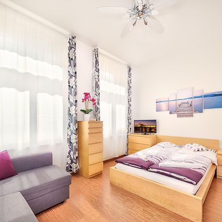 Paradise Apartment Prag Exteriör bild